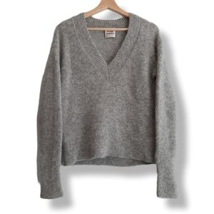 LITTLE MOON Aritzia Alpaca Mohair Blend Fuzzy V-Neck Sweater Grey Sz XXS